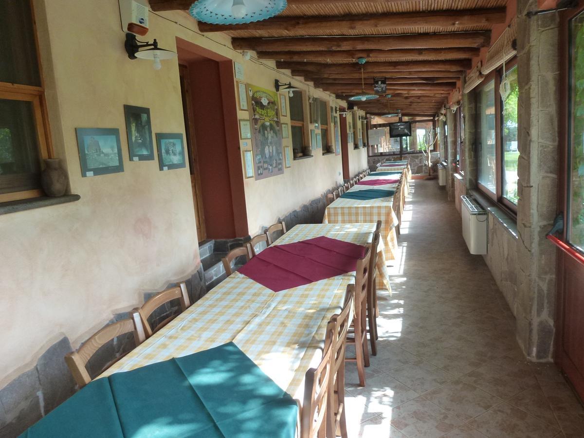 Agriturismo Nuragh'Elighe Sindia Exterior foto
